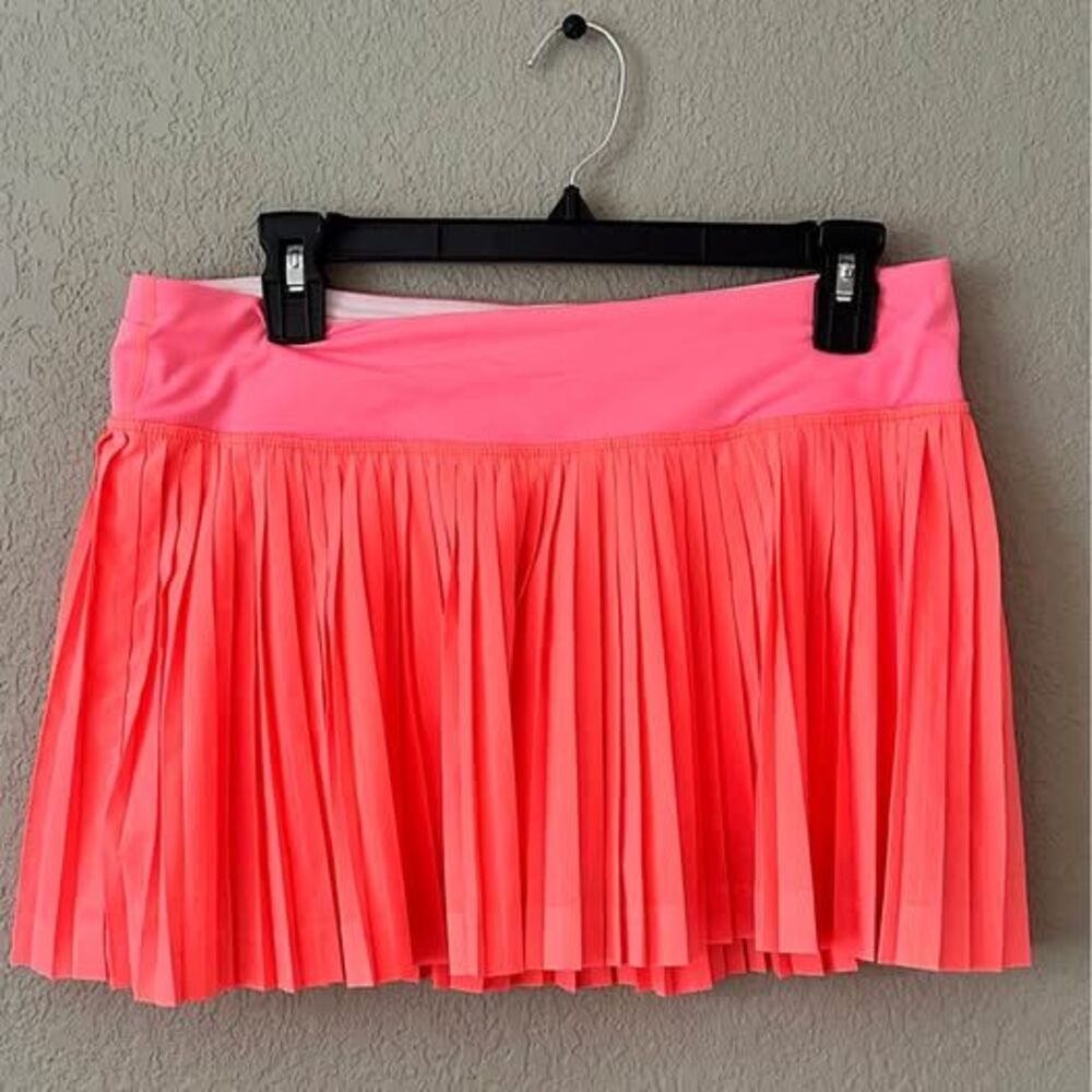 Lululemon Pleat to Street Skirt Size 8